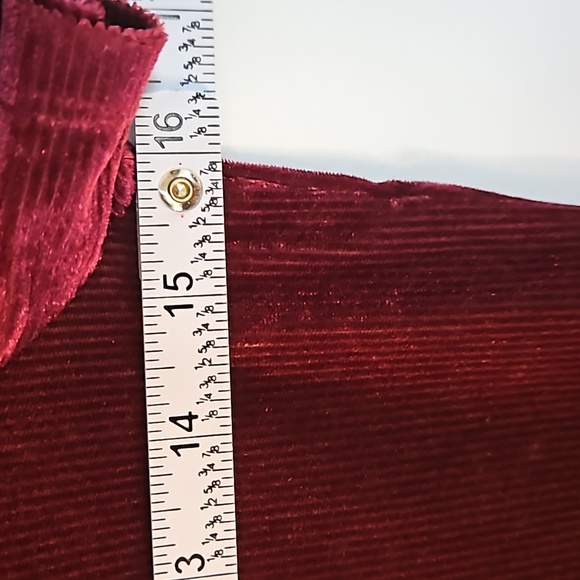 Forever21 Red Velvet Comfortable T-shirt Size Small - Picture 6 of 10